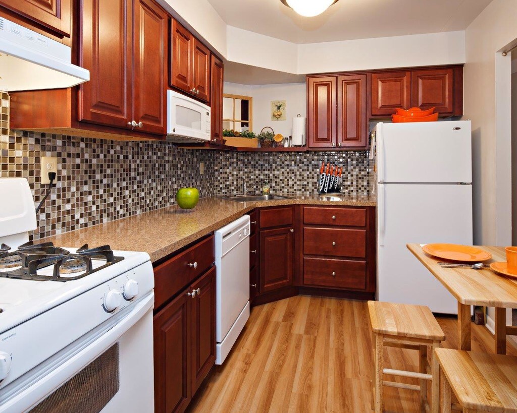 Lindenwood Apartments in Drexel Hill, PA
