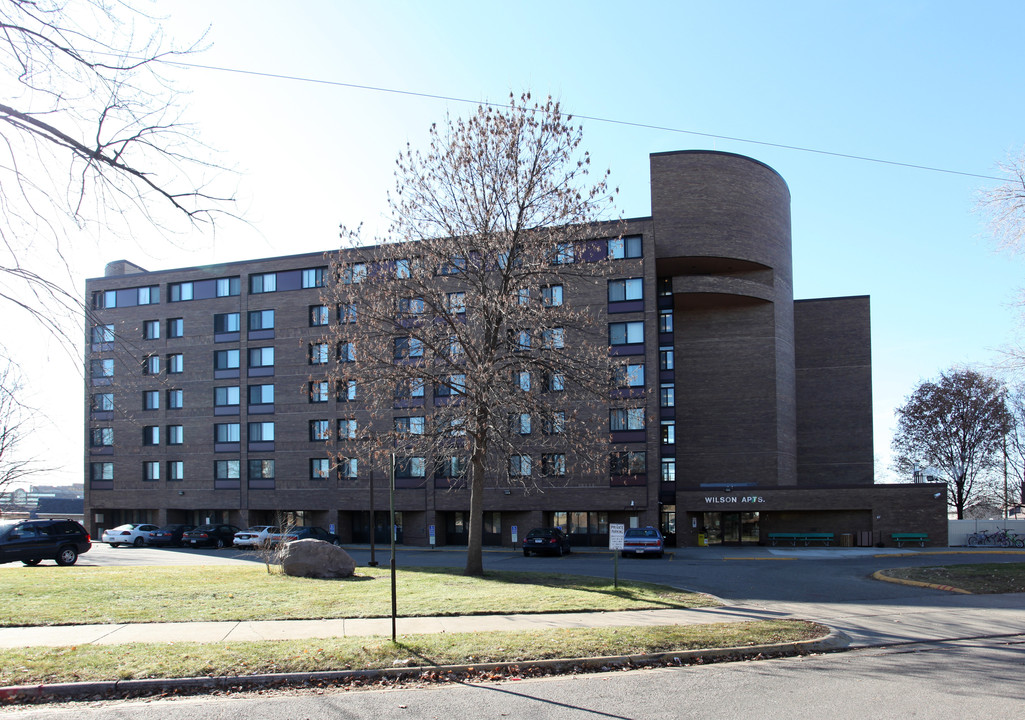 Wilson Apartments in St. Cloud, MN - Building Photo