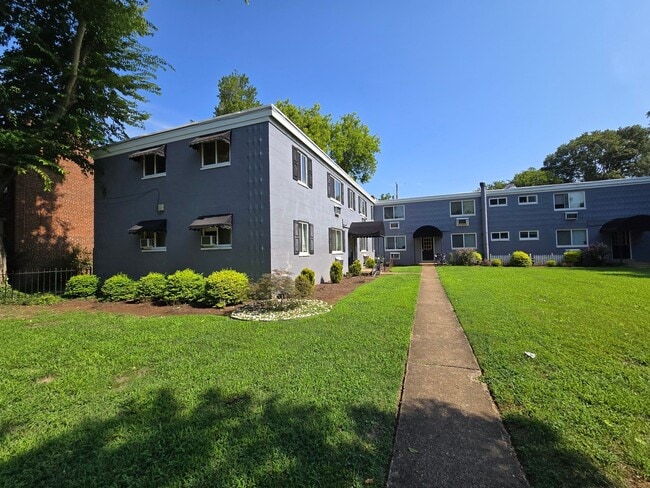 3212 Ellwood Ave, Unit A