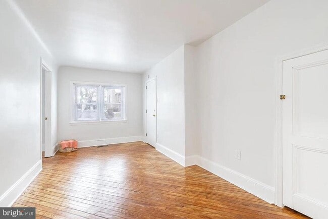 47 W Central Ave in Paoli, PA - Building Photo - Building Photo