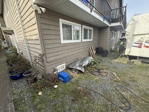 520 Rosehill St in Nanaimo, BC - Building Photo - Building Photo