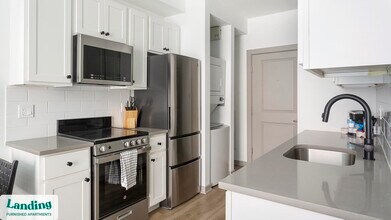 4014 Ludlow St, Unit 203 in Philadelphia, PA - Building Photo - Building Photo