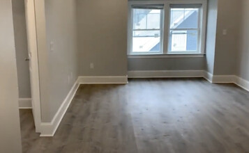128 Kenrick St in Boston, MA - Building Photo - Building Photo