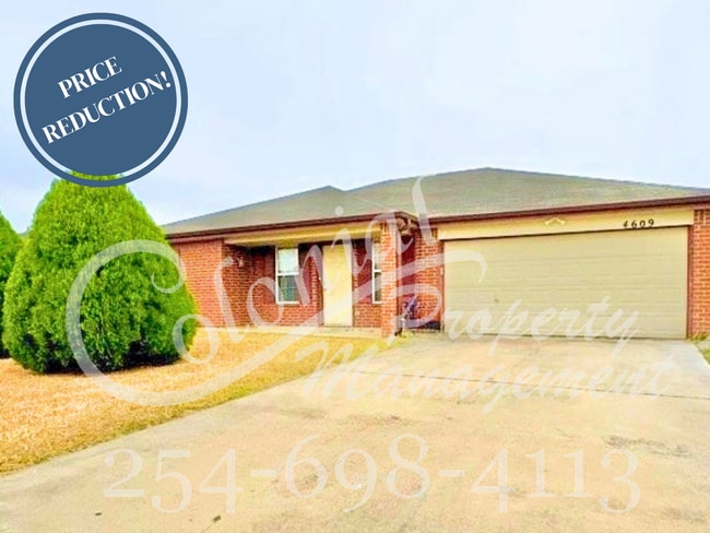 4609 Hank Dr