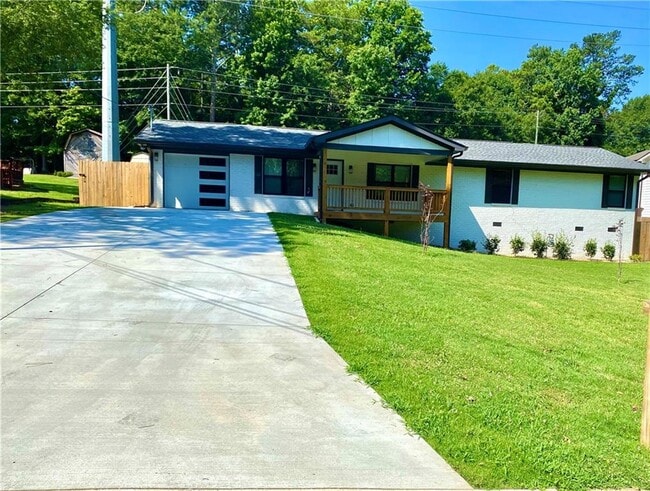 3932 Cherokee Trail in Suwanee, GA - Building Photo - Building Photo