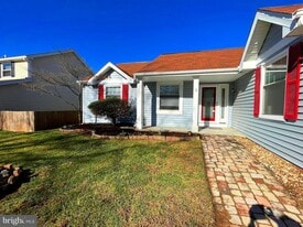 10293 Woodmont Ct in Manassas, VA - Building Photo
