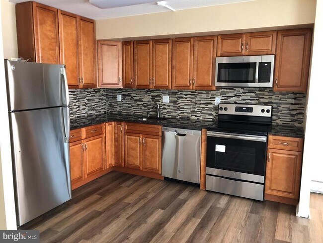 1575 W Street Rd in Warminster, PA - Building Photo - Building Photo