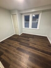 5171 Charles St in Maple Heights, OH - Building Photo - Building Photo