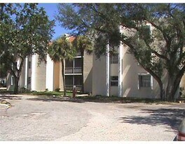 622 NW 13th St in Boca Raton, FL - Building Photo