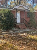 1124 Erskine Rd in Anderson, SC - Building Photo