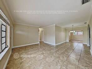 5354 W 7th Ave in Hialeah, FL - Building Photo - Building Photo