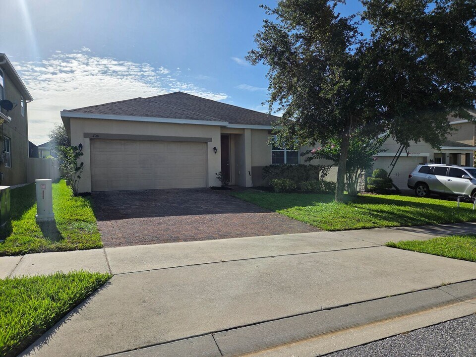 1708 Bonser Rd in Minneola, FL - Building Photo
