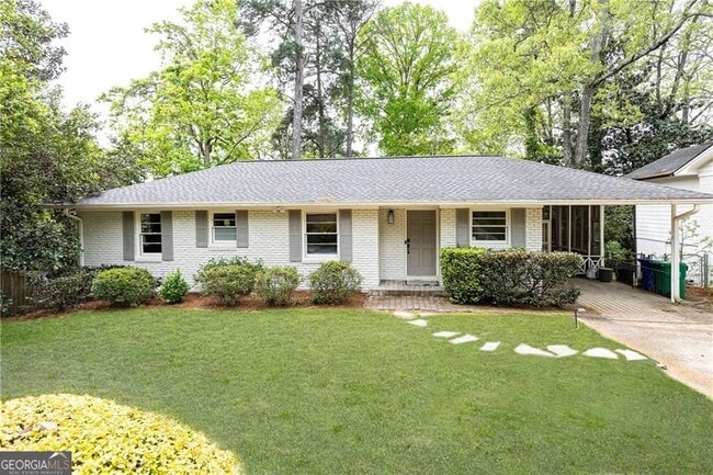 property at 1295 Lindenwood Ln NE