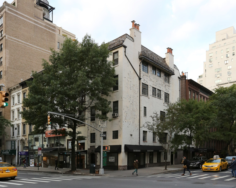 866 Lexington Ave in New York, NY - Foto de edificio
