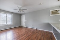 610 Tunxis Hill Rd in Fairfield, CT - Building Photo - Building Photo