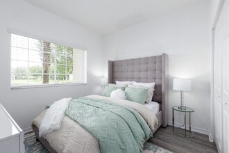 Kitterman Woods in Port St. Lucie, FL - Foto de edificio - Interior Photo