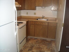 1420 Grimes St in Fallon, NV - Building Photo - Building Photo