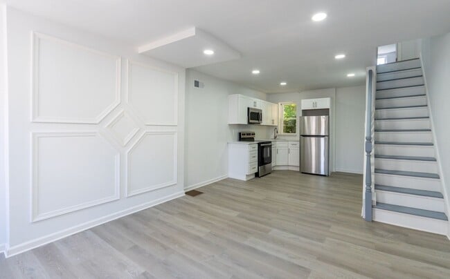 1914 Titan St in Philadelphia, PA - Building Photo - Building Photo