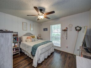 4407 Pioneer Trail in Sugar Land, TX - Building Photo - Building Photo