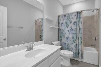 724 Topsail Ln in Alpharetta, GA - Building Photo - Building Photo