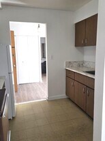 215-216 6 Ave W in Prince Rupert, BC - Building Photo