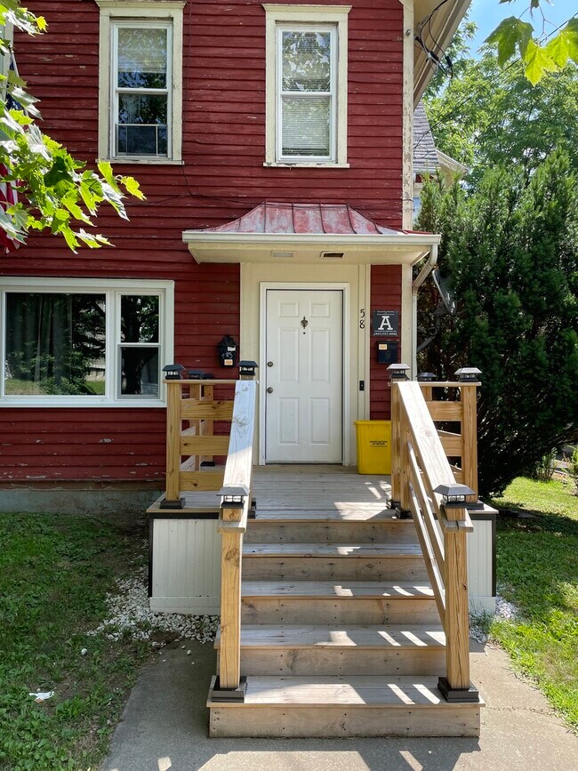 58 Chestnut St Rentals in Binghamton, NY