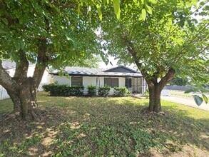 548 Highfall Dr in Dallas, TX - Building Photo - Building Photo