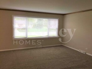 16601 Langley Ave in South Holland, IL - Building Photo - Building Photo