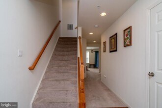 5453 Bristol Grn Wy in Baltimore, MD - Building Photo - Building Photo