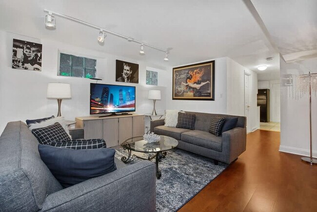 1633 N North Park Avenue in Chicago, IL - Building Photo - Building Photo