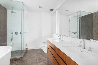 447 W 18th St in New York, NY - Foto de edificio - Building Photo