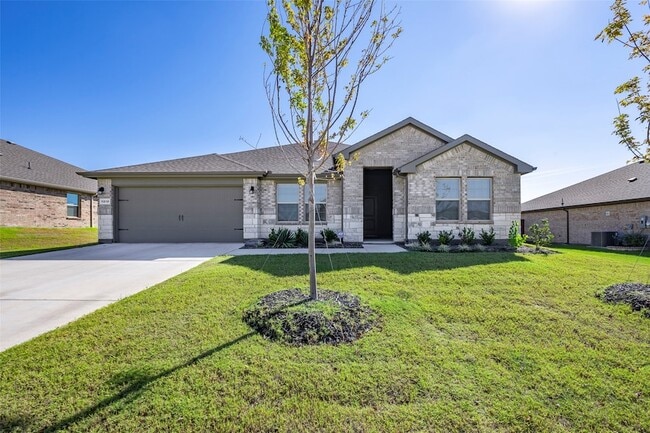 property at 1210 Cyprus Ln