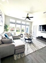 10130 Water Harbor Dr in Missouri City, TX - Building Photo - Building Photo
