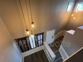 9225 Ravenwing Dr in Charlotte, NC - Building Photo - Building Photo