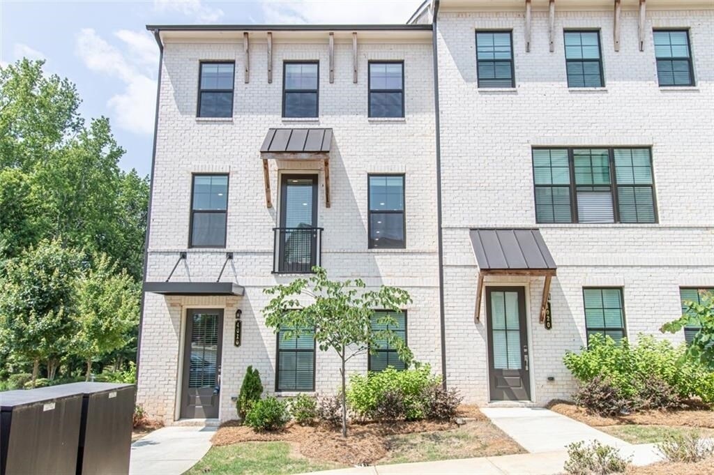 4010 Maypop Ln in Roswell, GA - Building Photo
