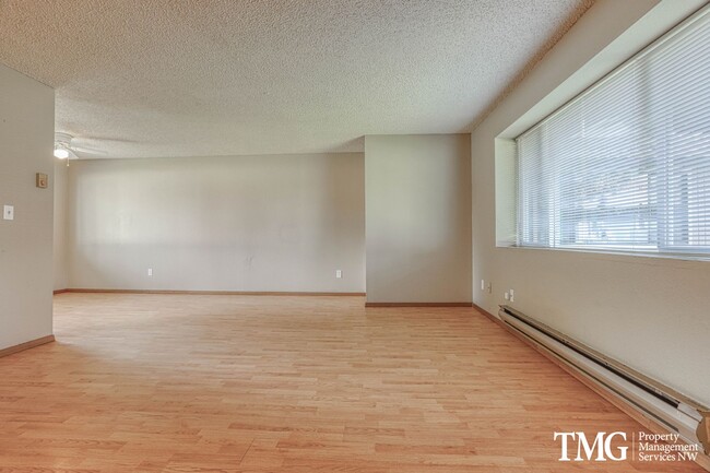 3331 Addy St in Washougal, WA - Building Photo - Building Photo