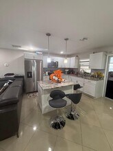 4707 Martha Louise Dr in West Palm Beach, FL - Building Photo - Building Photo