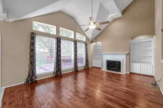 30118 Bashaw Dr in Spring, TX - Building Photo - Building Photo