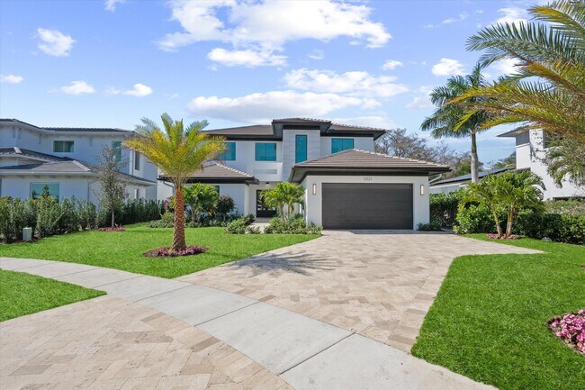 3221 Blue Cypress Ln in Wellington, FL - Building Photo - Building Photo