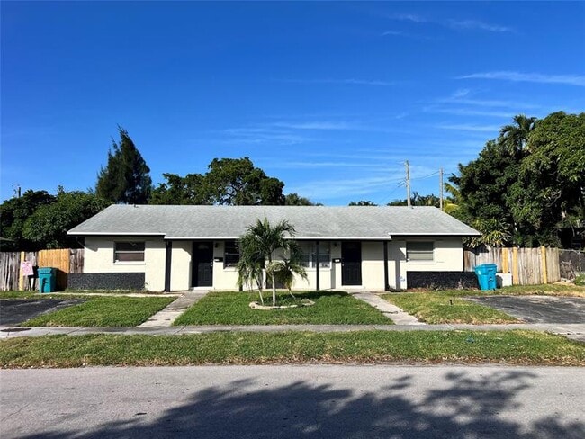 3319 Grove Rd in Boynton Beach, FL - Building Photo - Building Photo