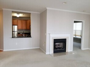 2700 Bellforest Ct in Vienna, VA - Building Photo - Building Photo