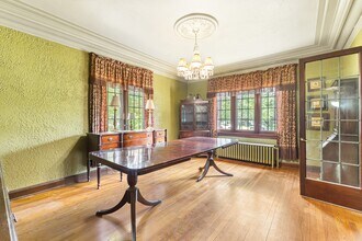 2260 5th Ave in Youngstown, OH - Building Photo - Building Photo