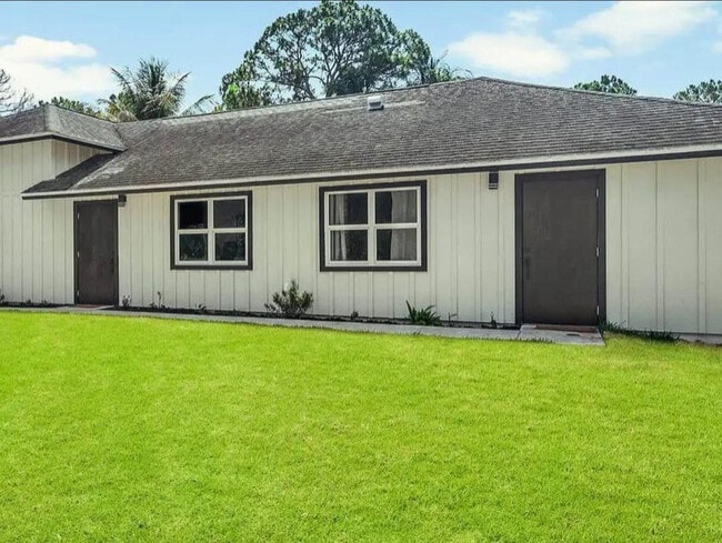 property at 15127 Mellen Ln