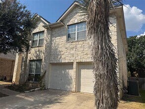1810 Rosenborough Ln N in Round Rock, TX - Building Photo - Building Photo