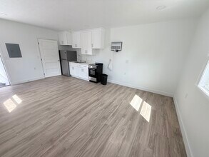 1520 Blue Sage Dr in Naples, FL - Building Photo - Building Photo