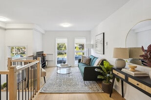 2110 Rue Bercy in Montréal, QC - Building Photo