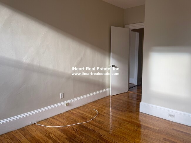 338 K St, Unit 1