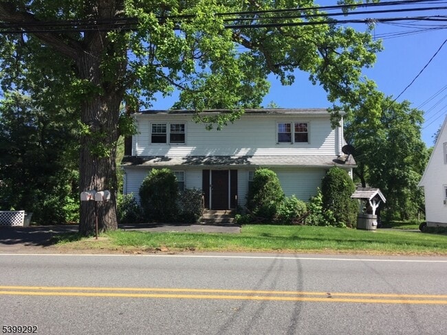 property at 1157 Goffle Rd