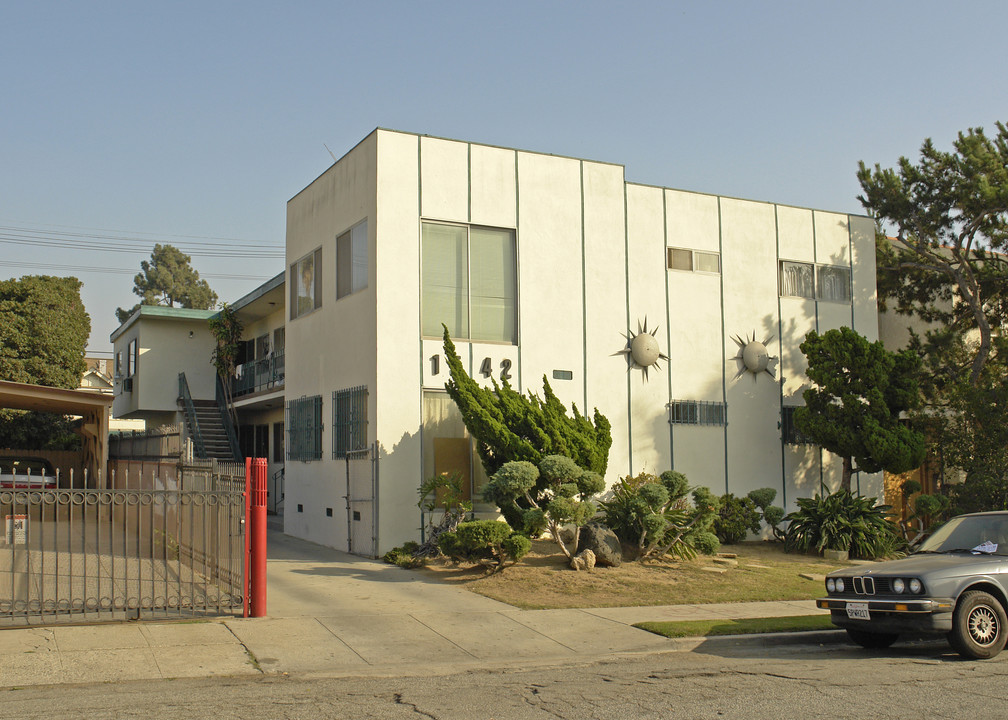 1542 2nd Ave in Los Angeles, CA - Building Photo