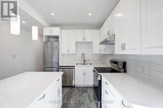 620 Bathurst St in Toronto, ON - Building Photo - Building Photo